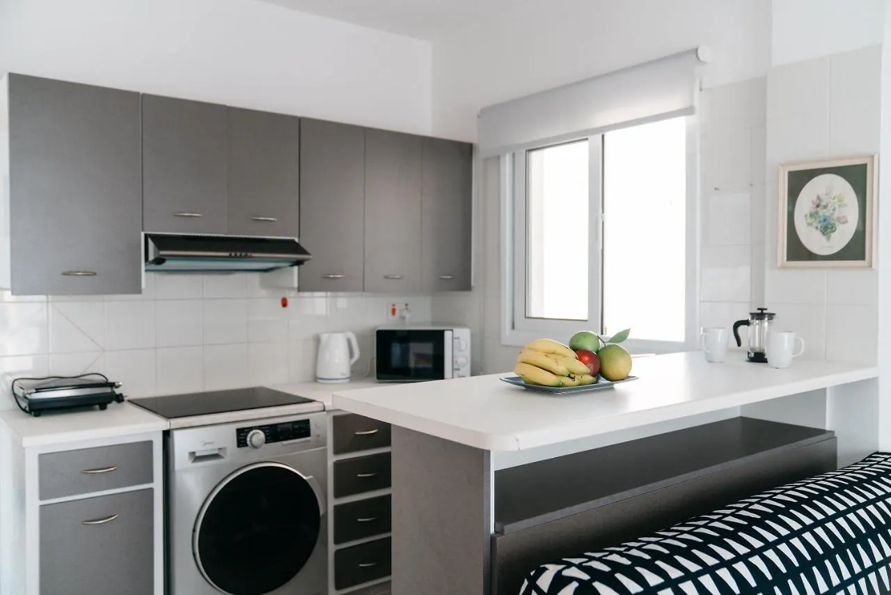 Ferienwohnung Seasunlove Apt. Larnaka