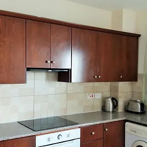 https://apartment-101-maddritis-court.larnacahotels.org